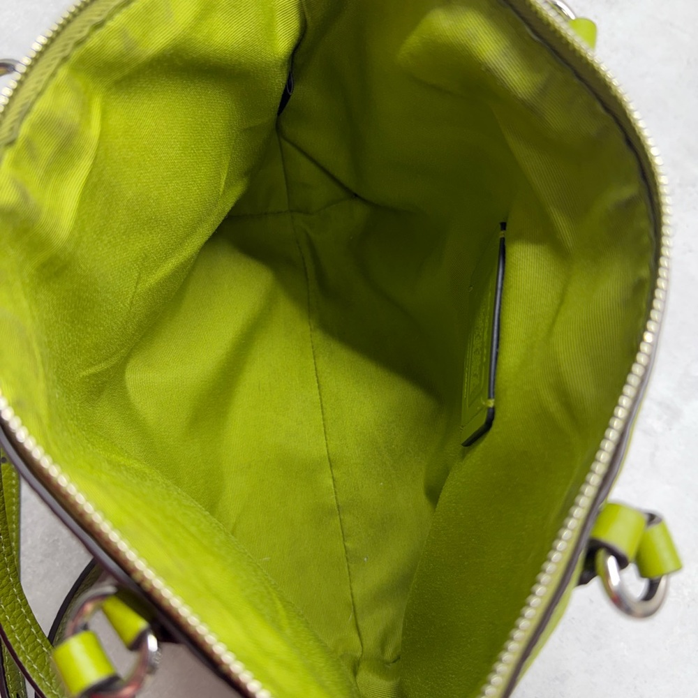 Coach Kelsey Satchel Green Pebbled Leather - Picture 4 of 10